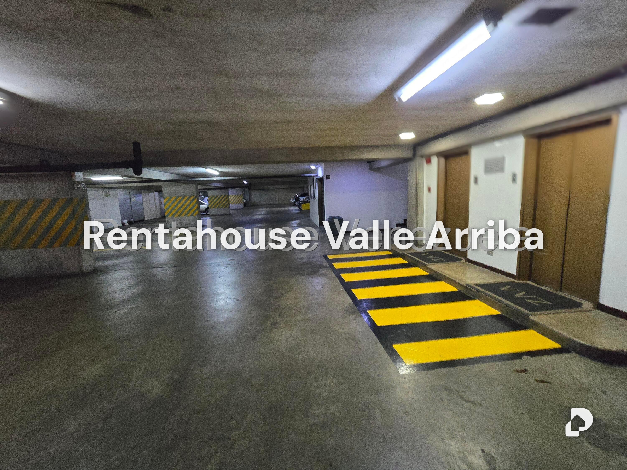 Apartment in El Rosal, Caracas – 24