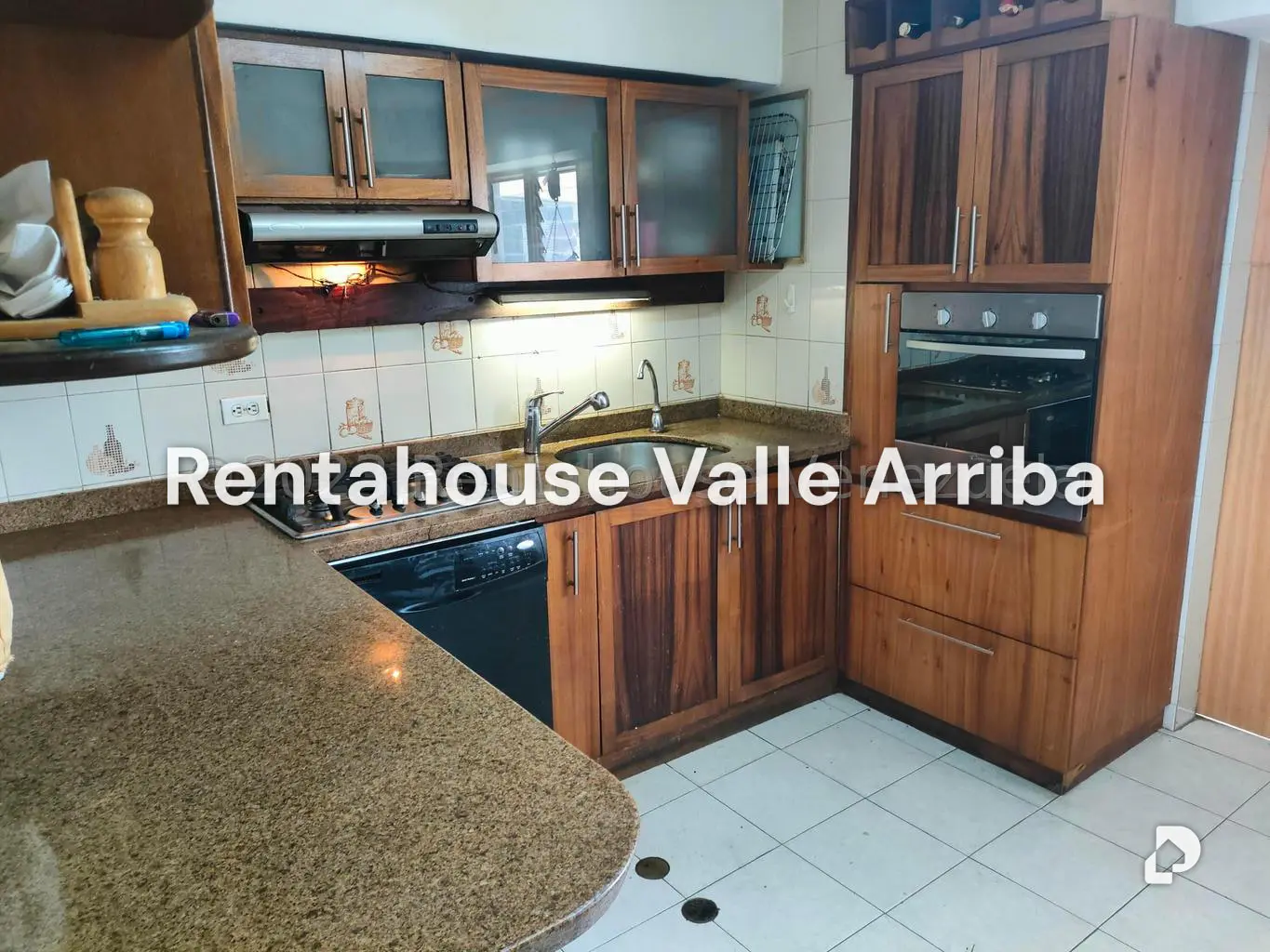 Apartamento en Lomas de Prados del Este, Caracas – 9