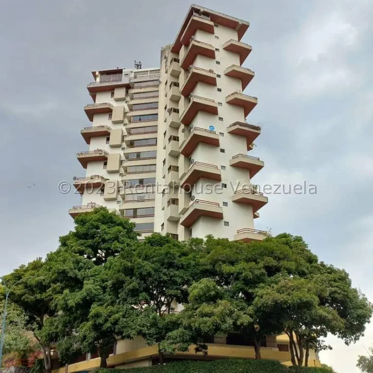Apartment in Lomas de Prados del Este, Caracas - 1
