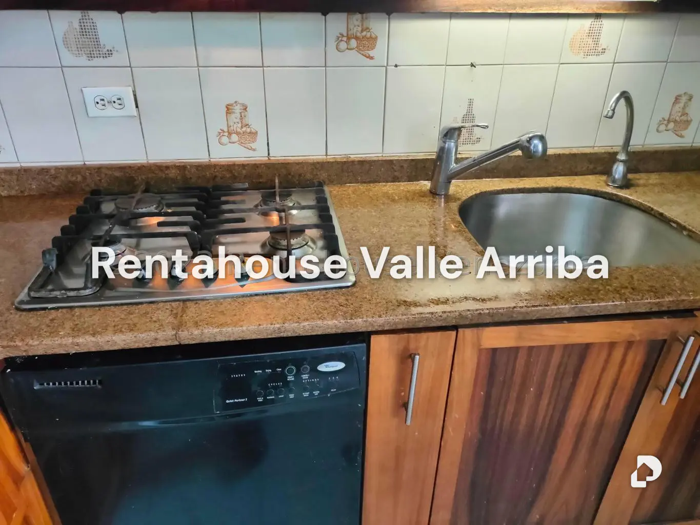 Apartamento en Lomas de Prados del Este, Caracas – 11