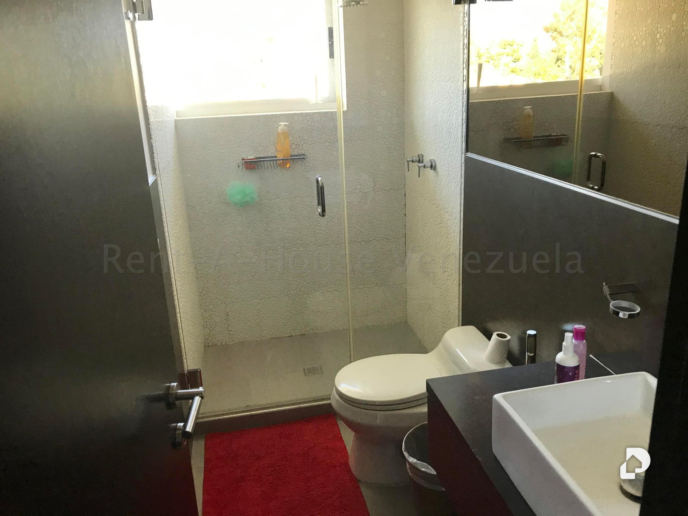 Casa en Cumbres de Curumo, Caracas – 22