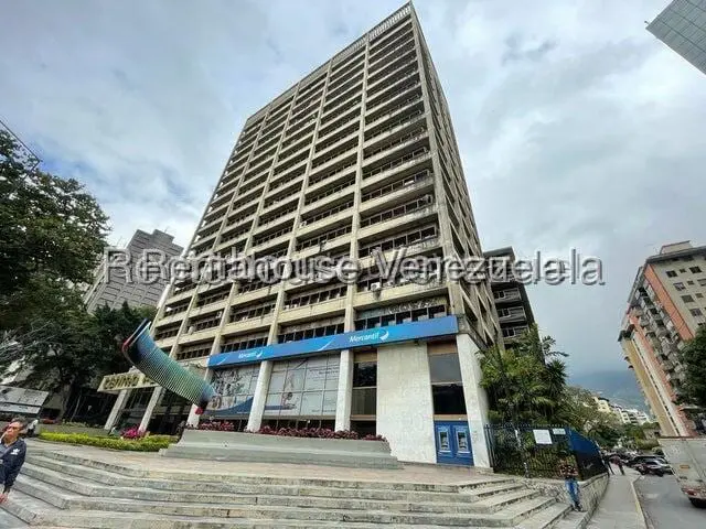 Office in Los Palos Grandes, Caracas - 1