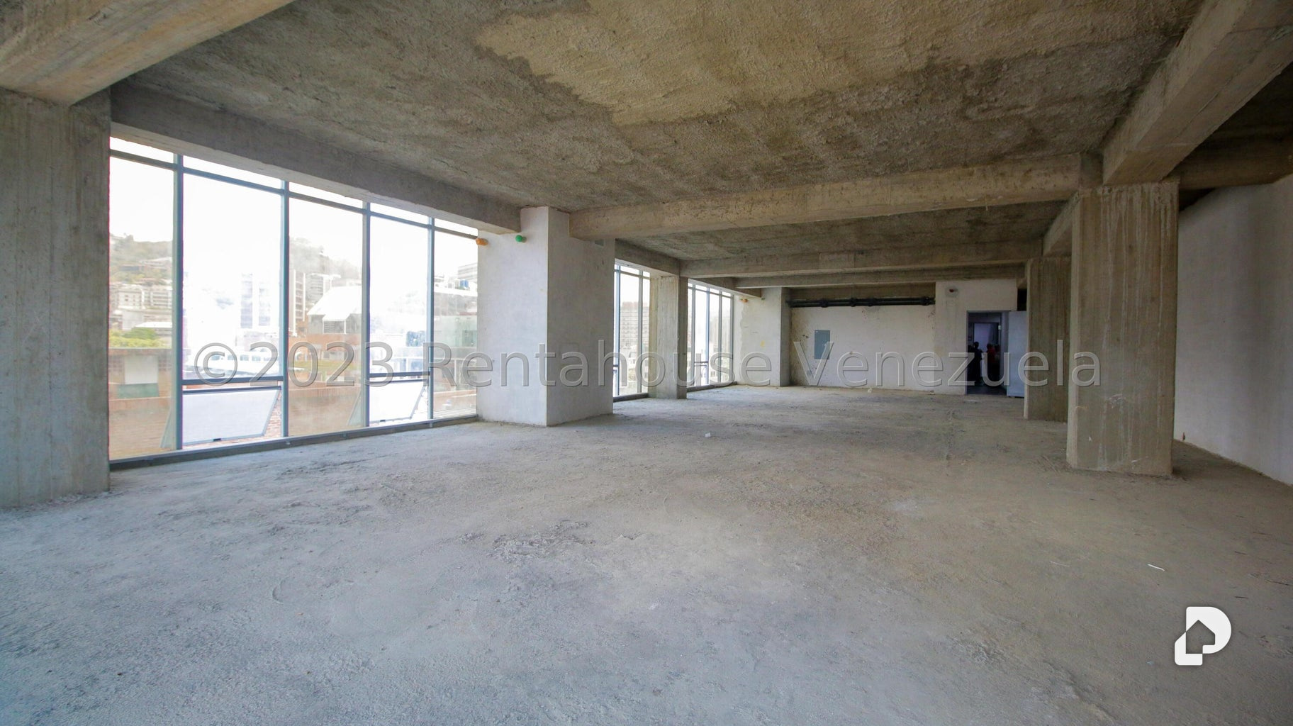 Oficina en Las Mercedes, Caracas – 9