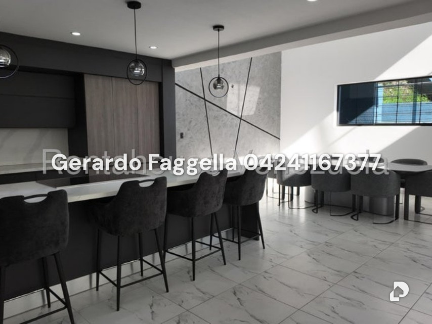Casa en Los Naranjos (del Cafetal), Caracas – 18