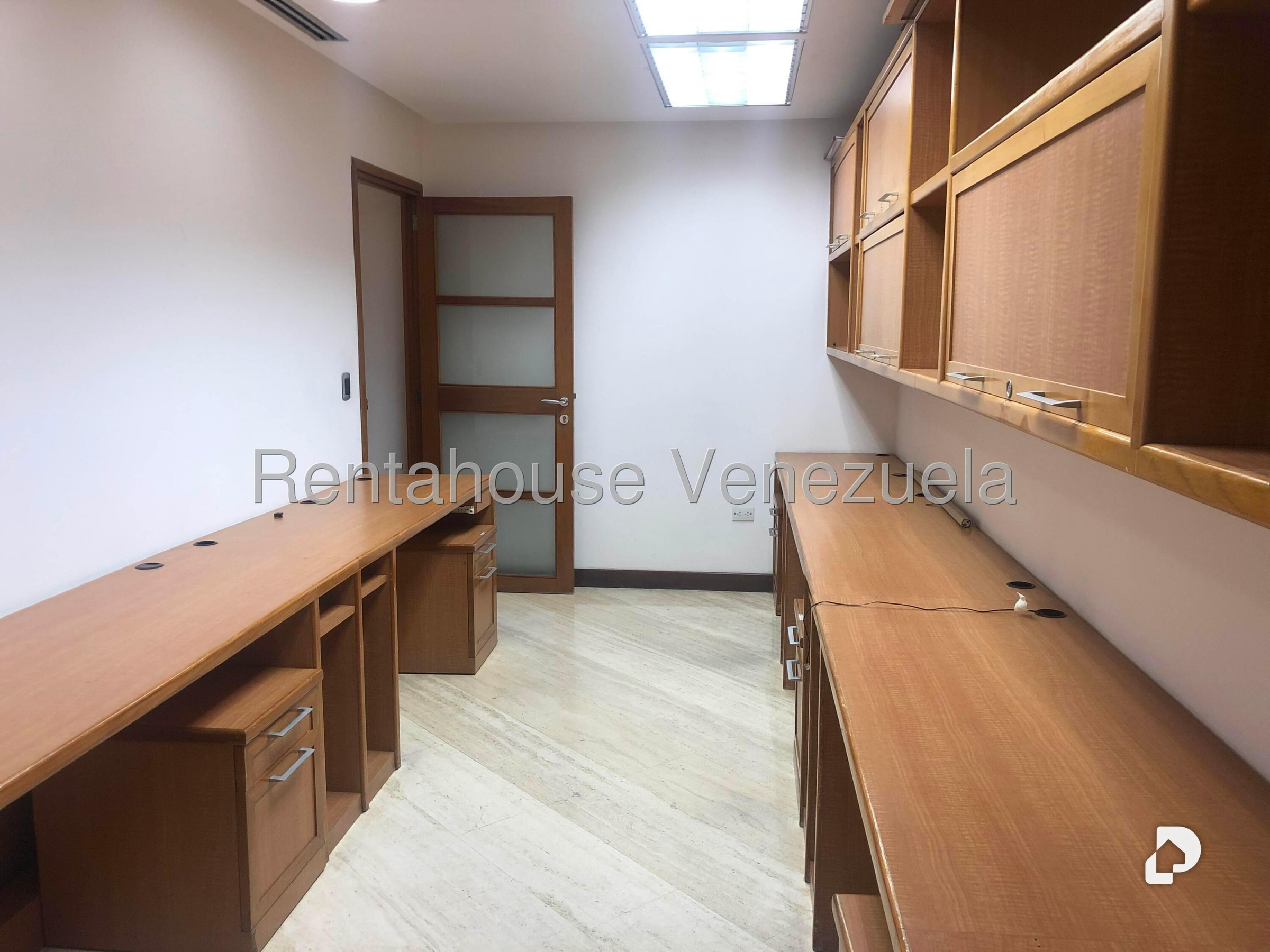 Oficina en Chuao, Caracas