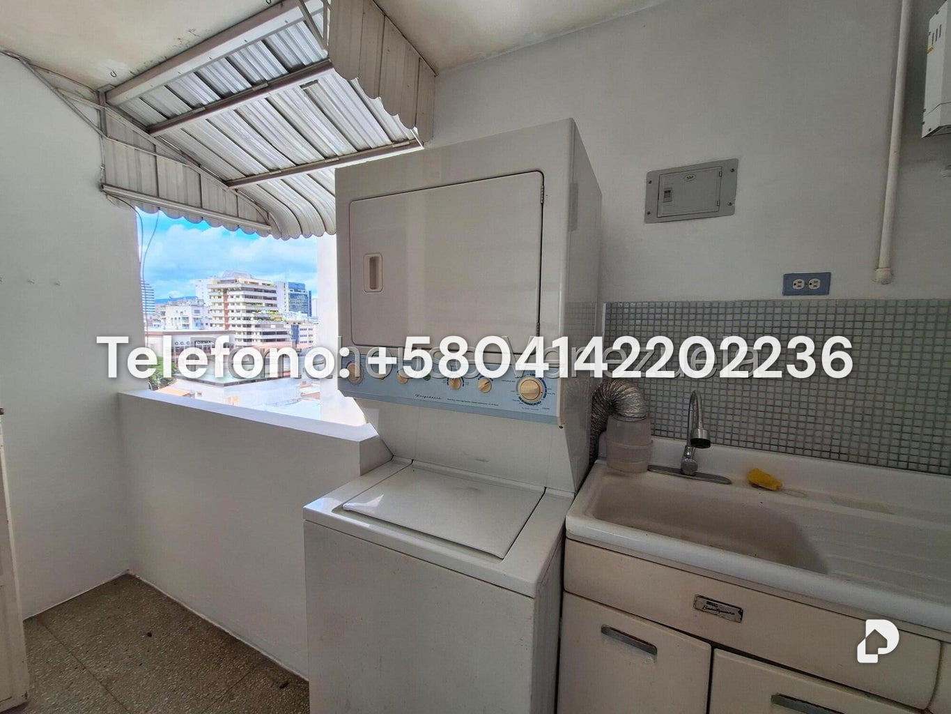 Apartamento en Los Palos Grandes, Caracas – 17