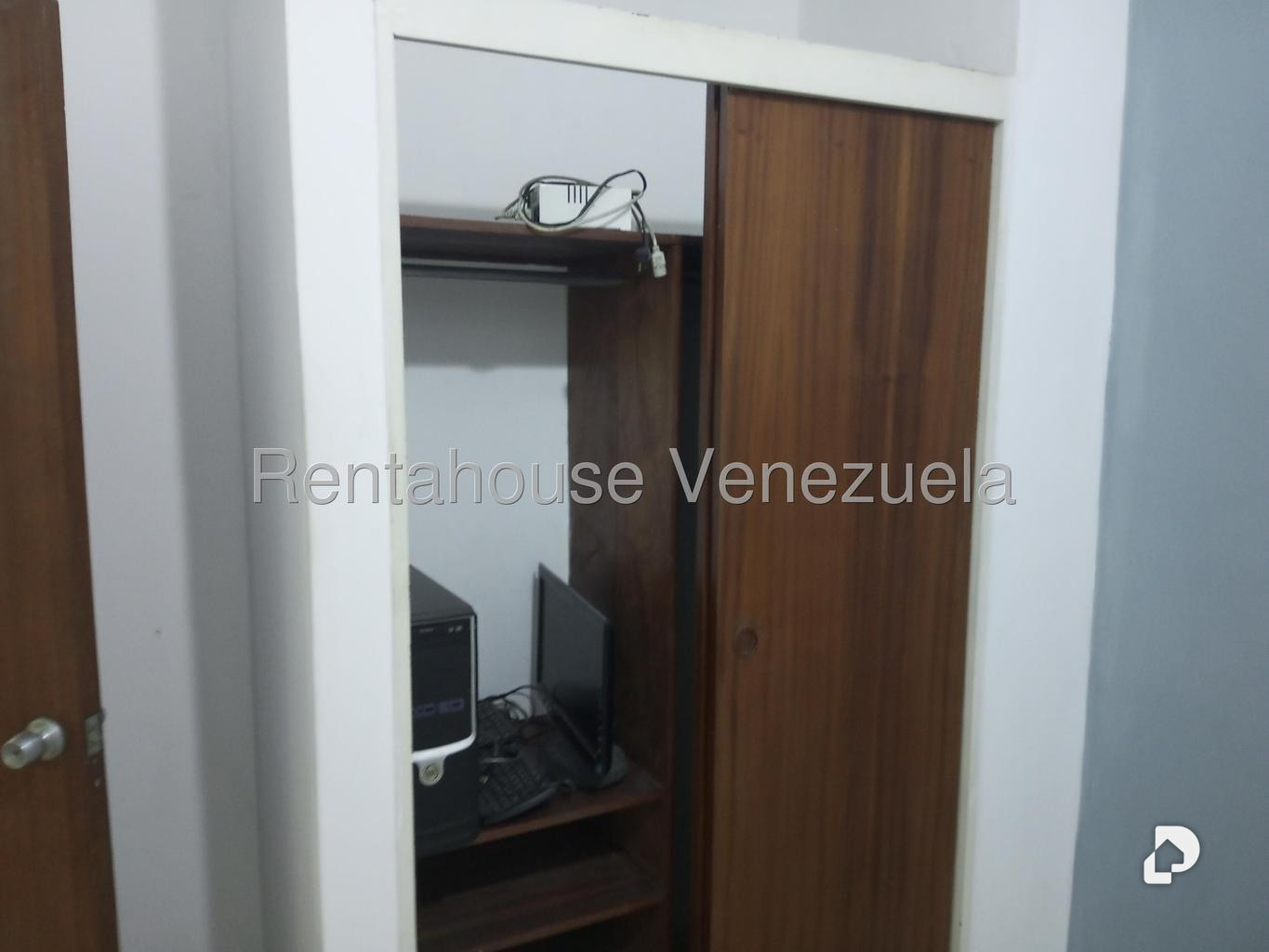 Apartamento en Parroquia La Candelaria, Caracas – 24