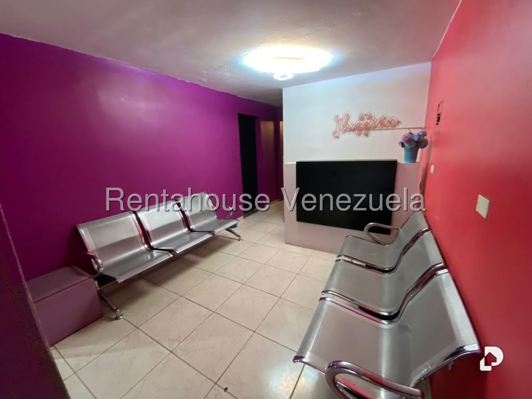Local comercial en Petare, Caracas – 13
