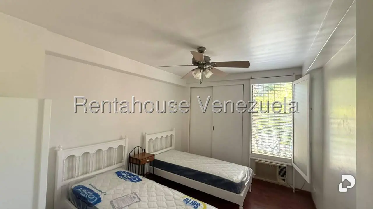 Apartamento en Santa Marta, Caracas – 10