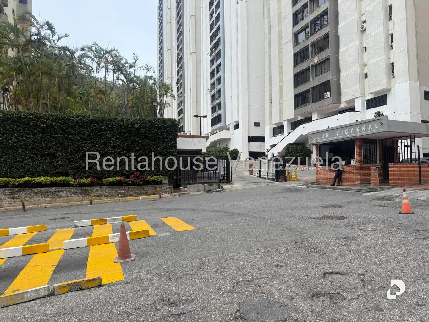 Apartamento en El Cigarral, Caracas – 1