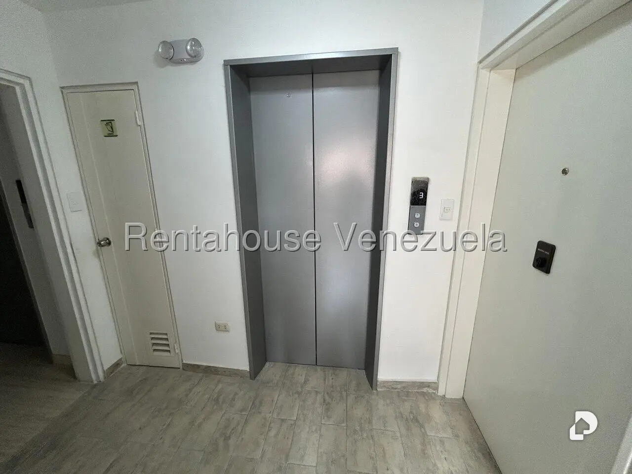 Apartamento en La Florida, Caracas – 6
