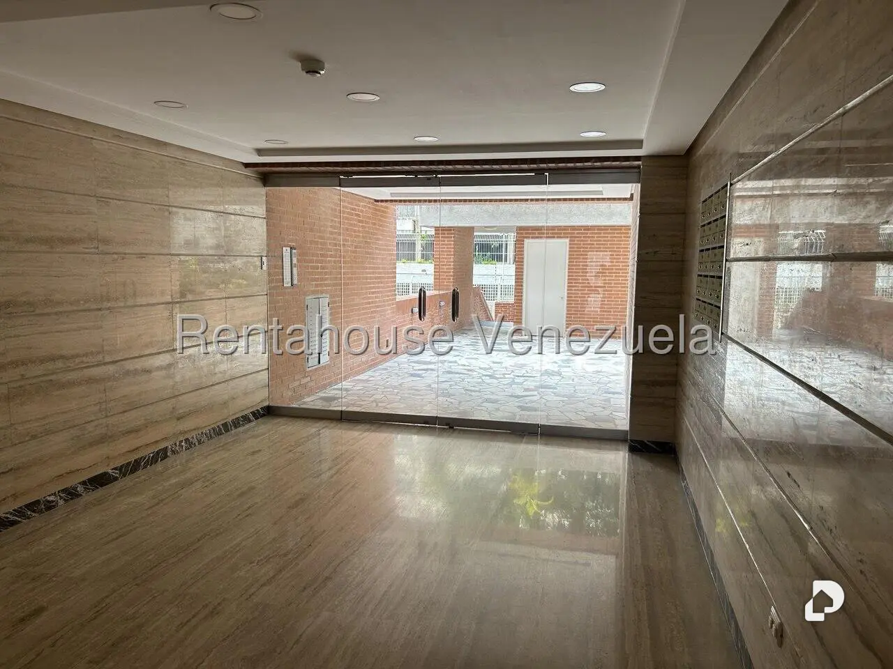 Apartamento en La Florida, Caracas – 5