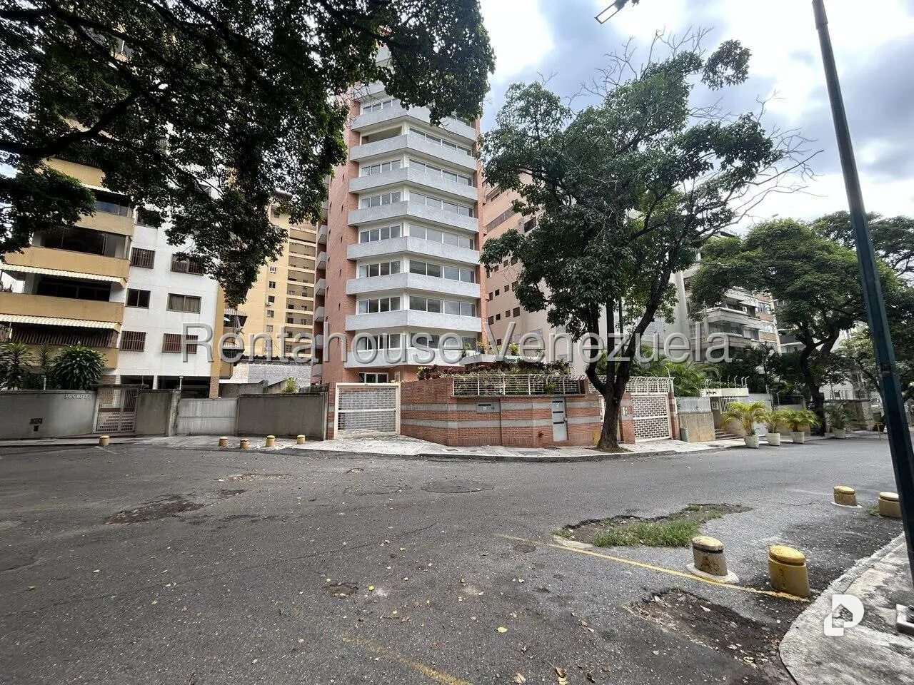 Apartamento en La Florida, Caracas – 2