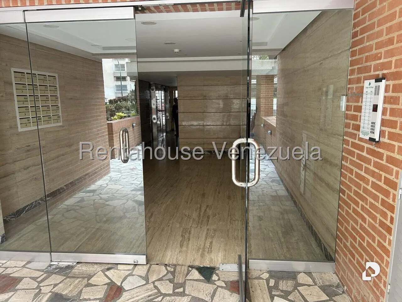 Apartamento en La Florida, Caracas – 4
