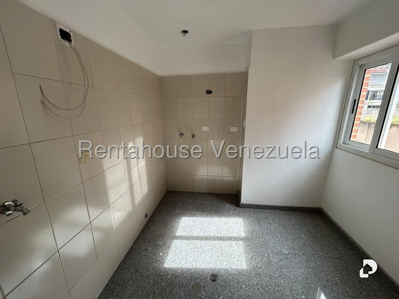 Apartamento en La Florida, Caracas – 19