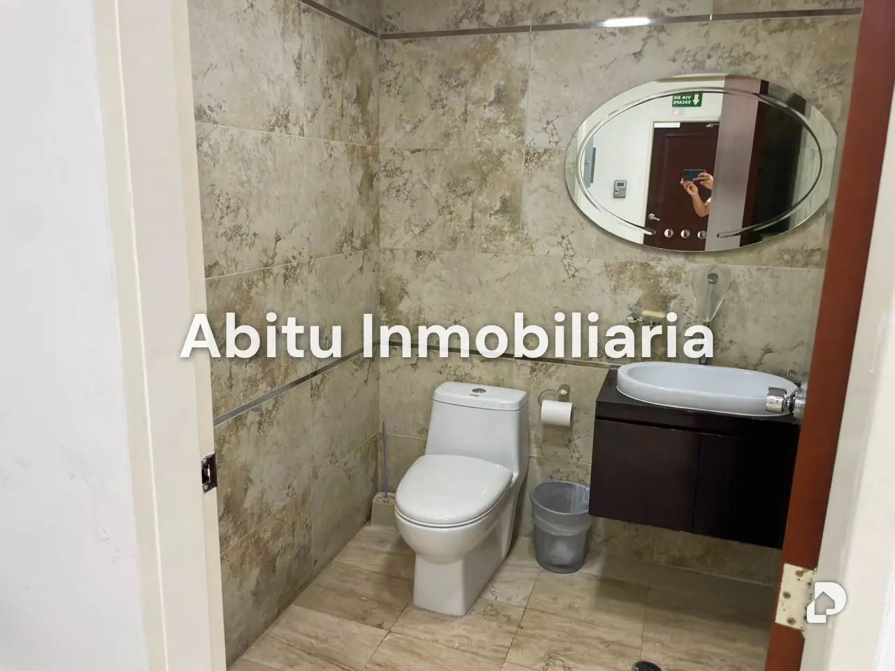 Oficina en Boleíta Norte, Caracas – 19