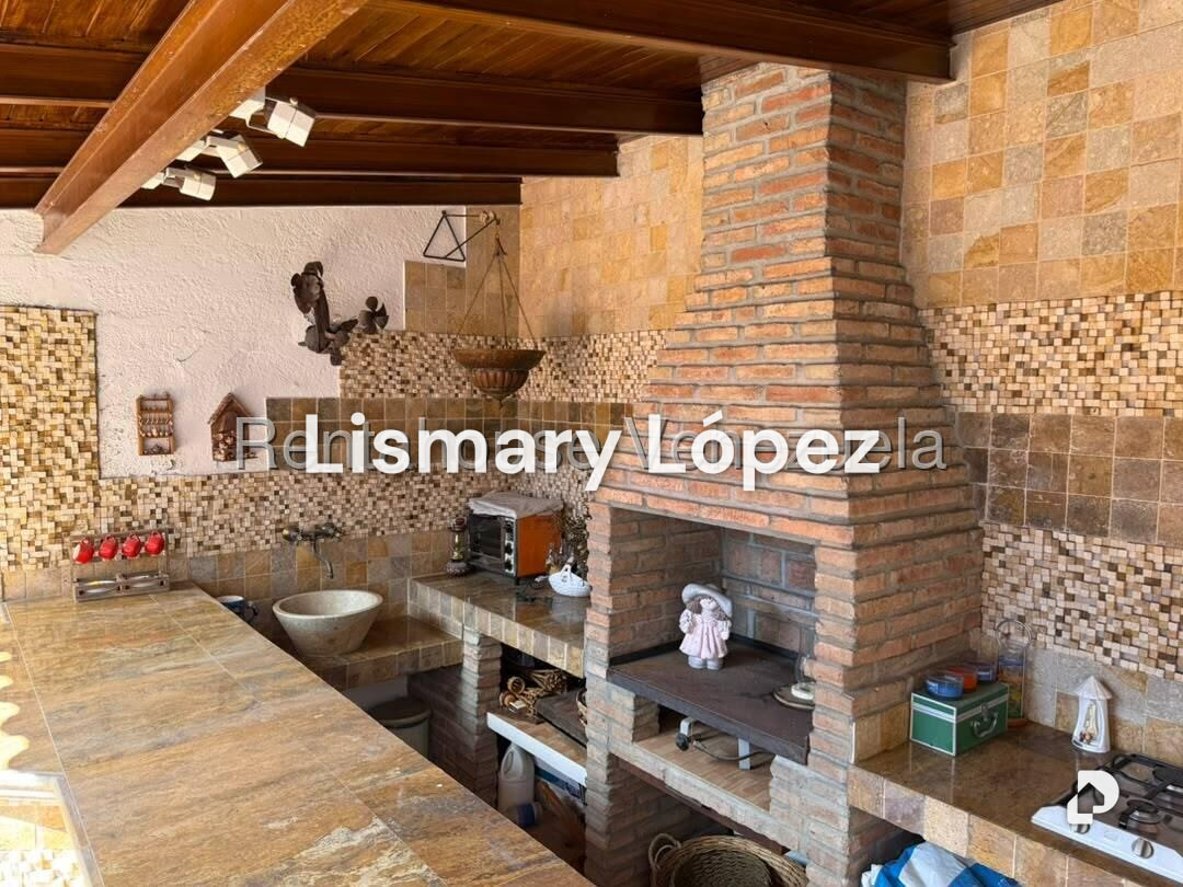 Casa en Santa Paula, Caracas – 15