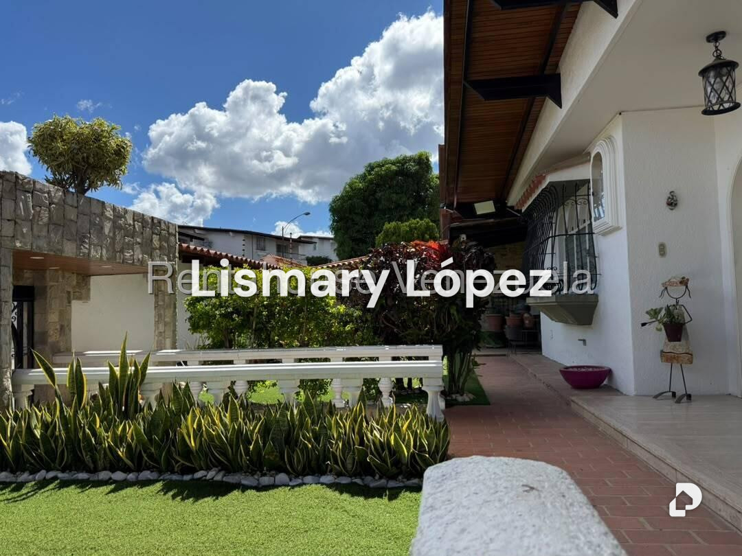 Casa en Santa Paula, Caracas – 3