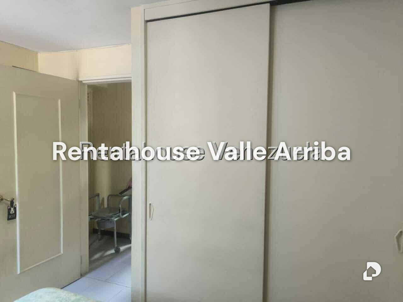 Apartamento en El Paraíso, Caracas – 22