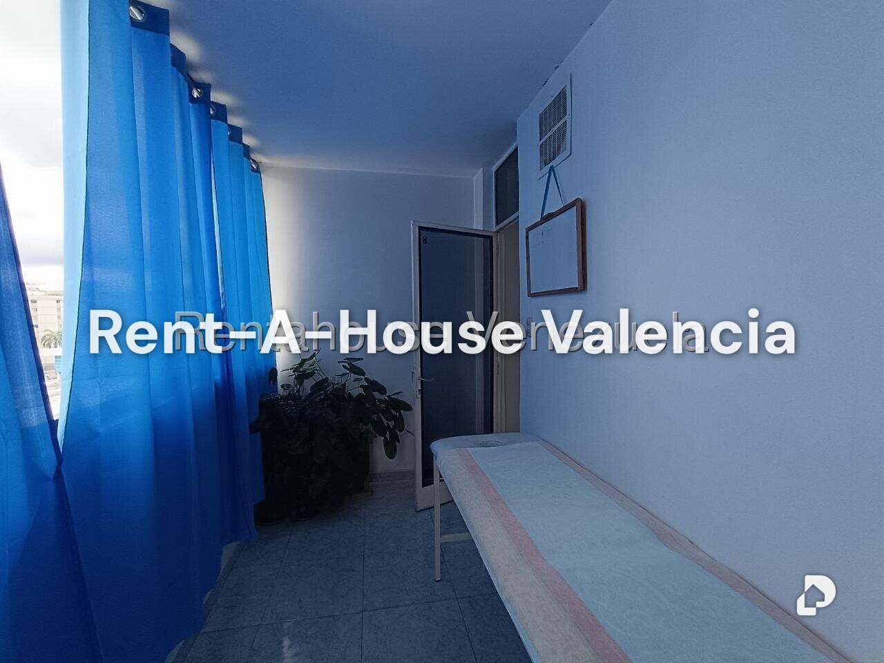 Oficina en Avenida Bolivar Norte, Valencia – 23