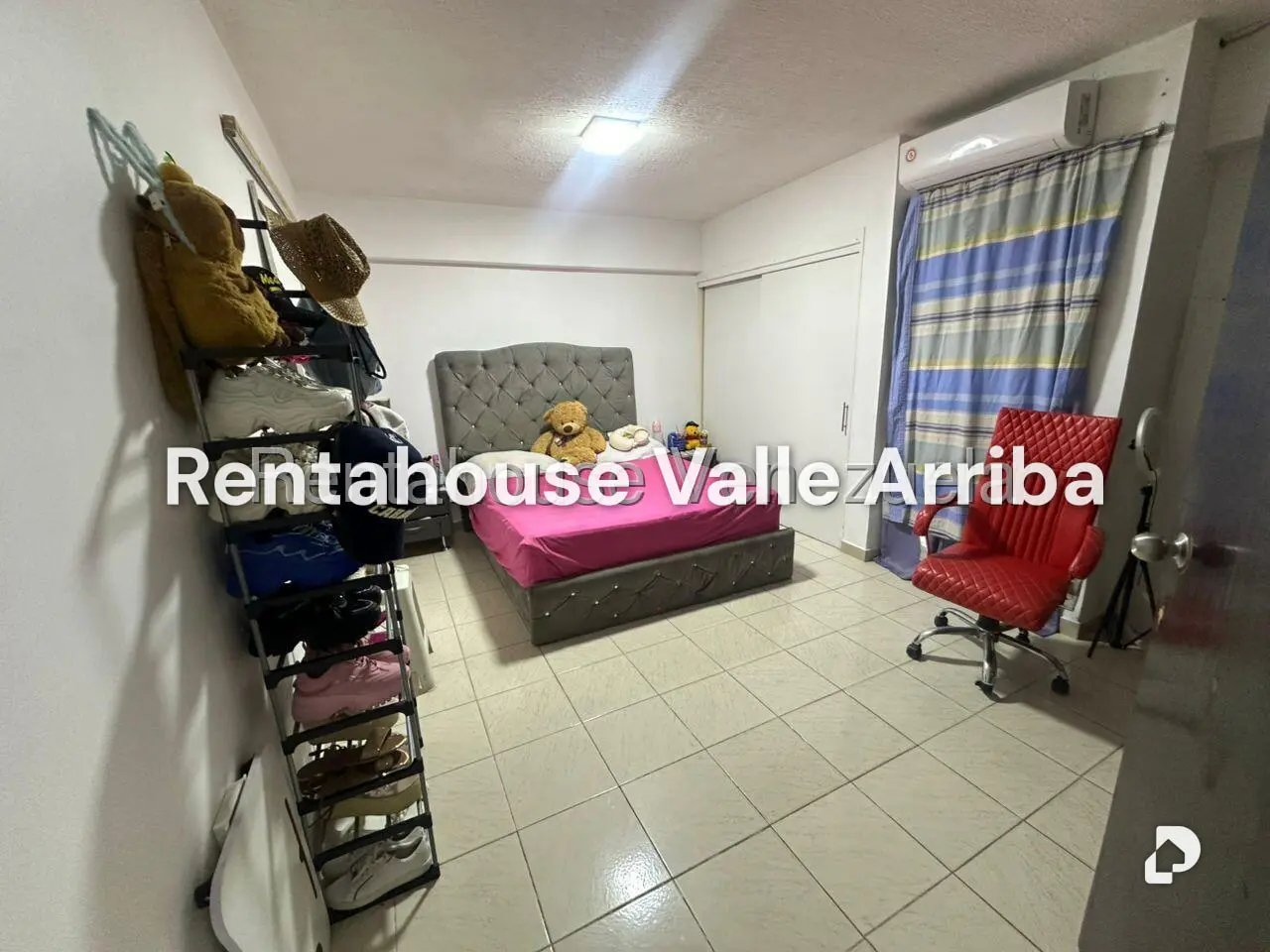 Apartamento en El Paraíso, Caracas – 11