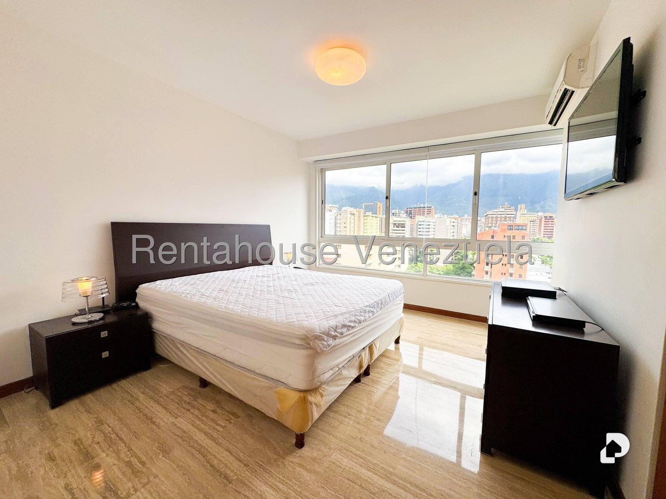 Apartamento en El Rosal, Caracas – 6