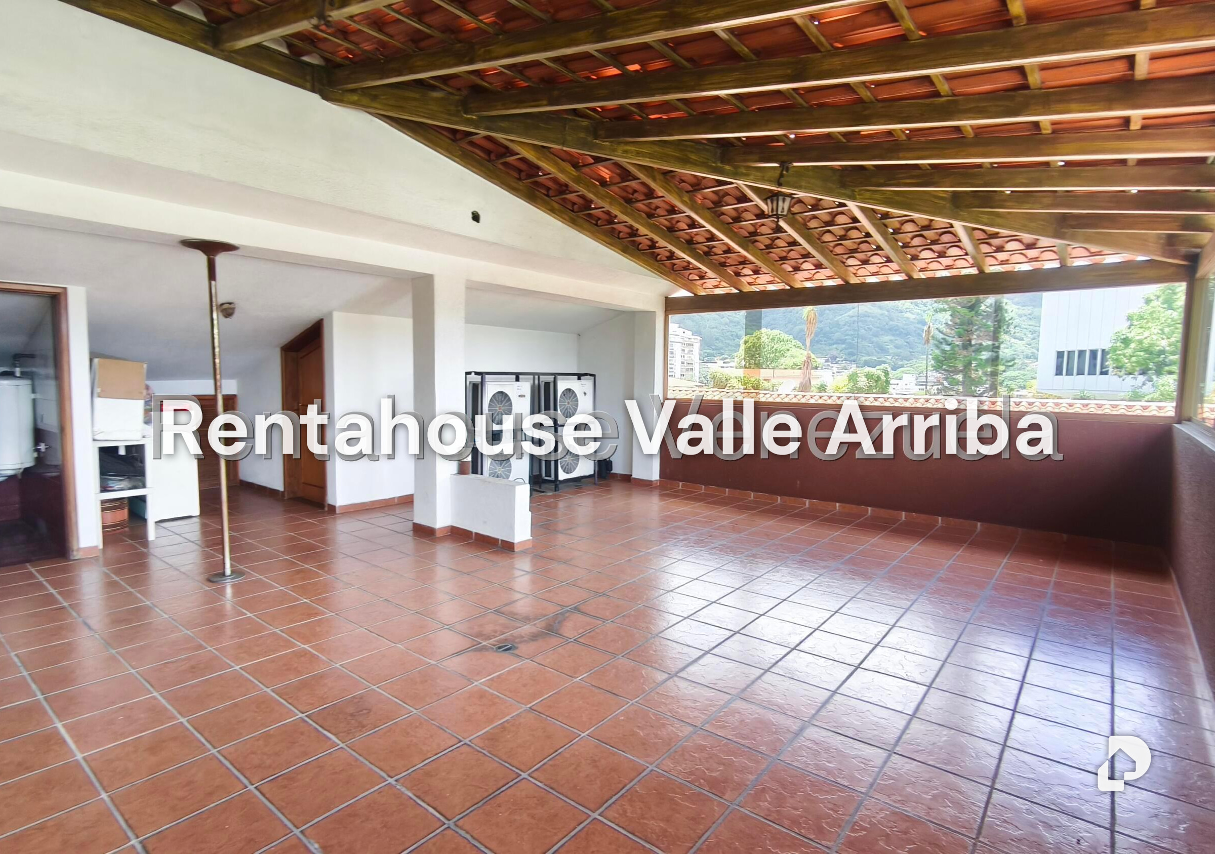 House in El Marqués, Caracas – 30