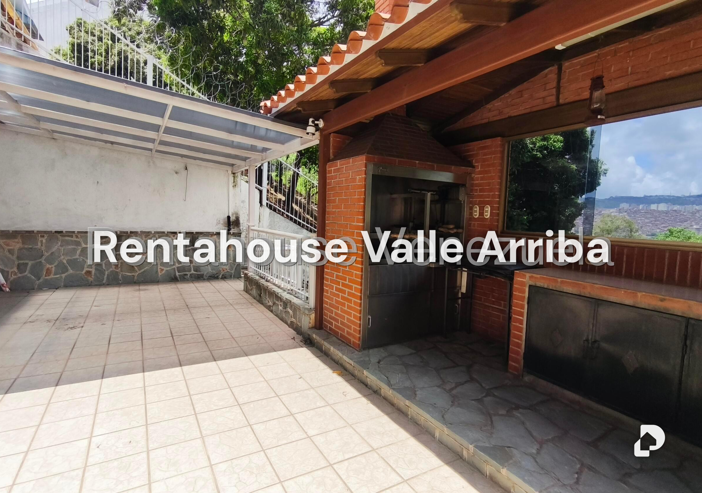 House in El Marqués, Caracas – 25