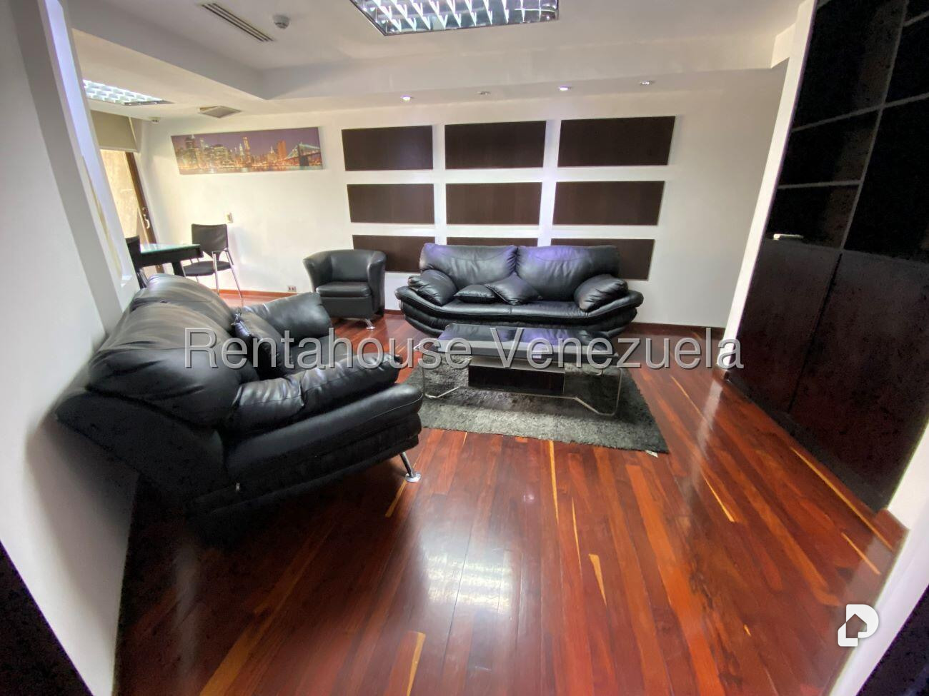 Oficina en Chuao, Caracas – 6