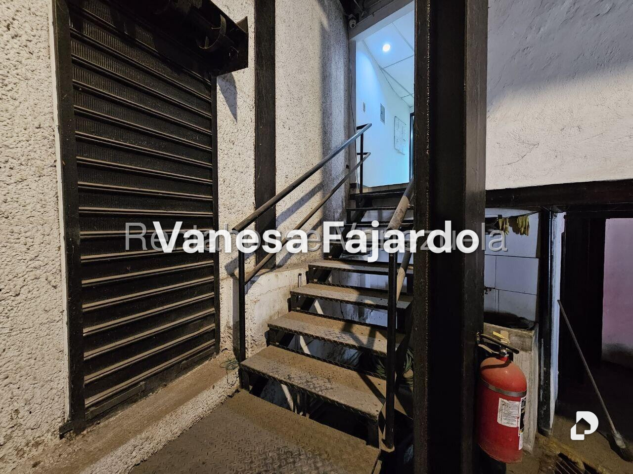 Local comercial en La Yaguara, Caracas – 4