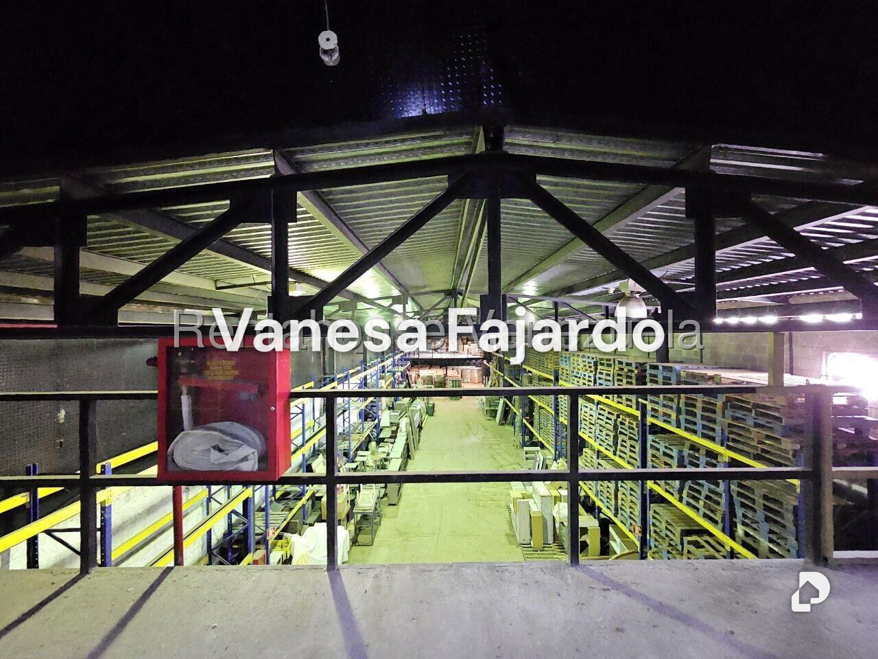 Local comercial en La Yaguara, Caracas – 13