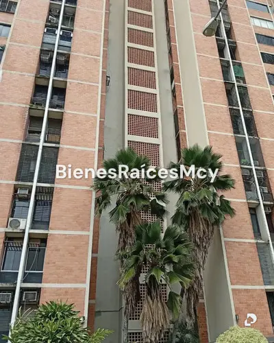 Apartamento en Bosque Alto, Maracay – 1