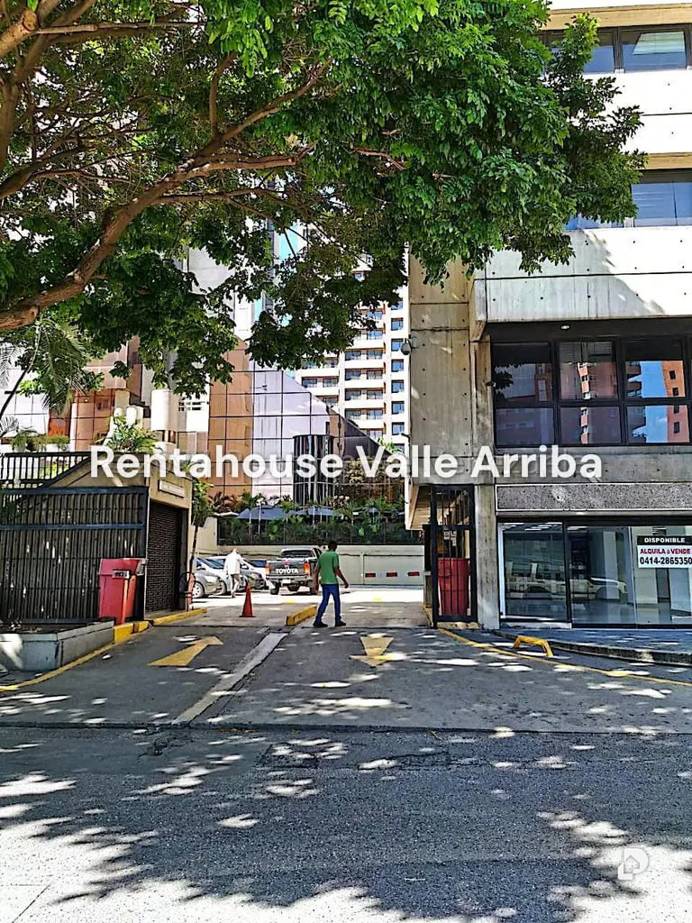 Local comercial en El Rosal, Caracas – 16
