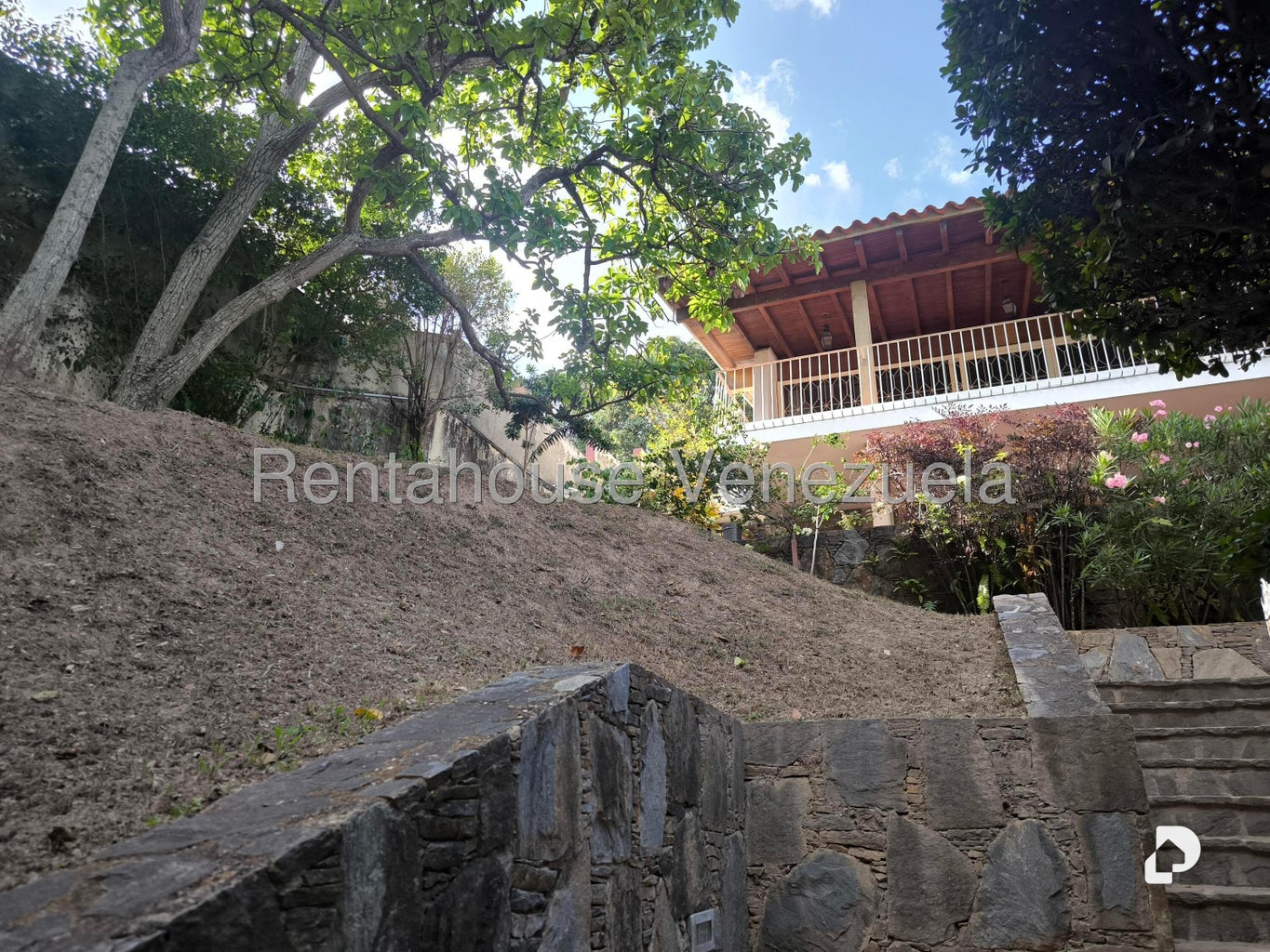 Casa en Cumbres de Curumo, Caracas