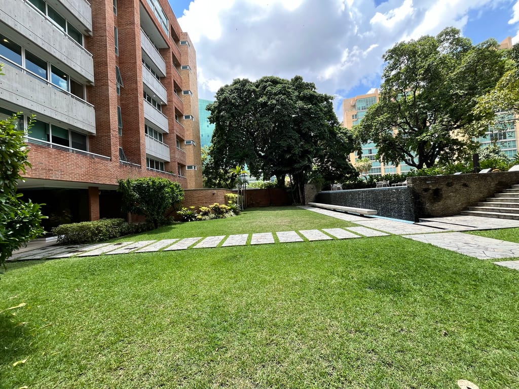 Apartamento en Campo Alegre, Caracas - 1