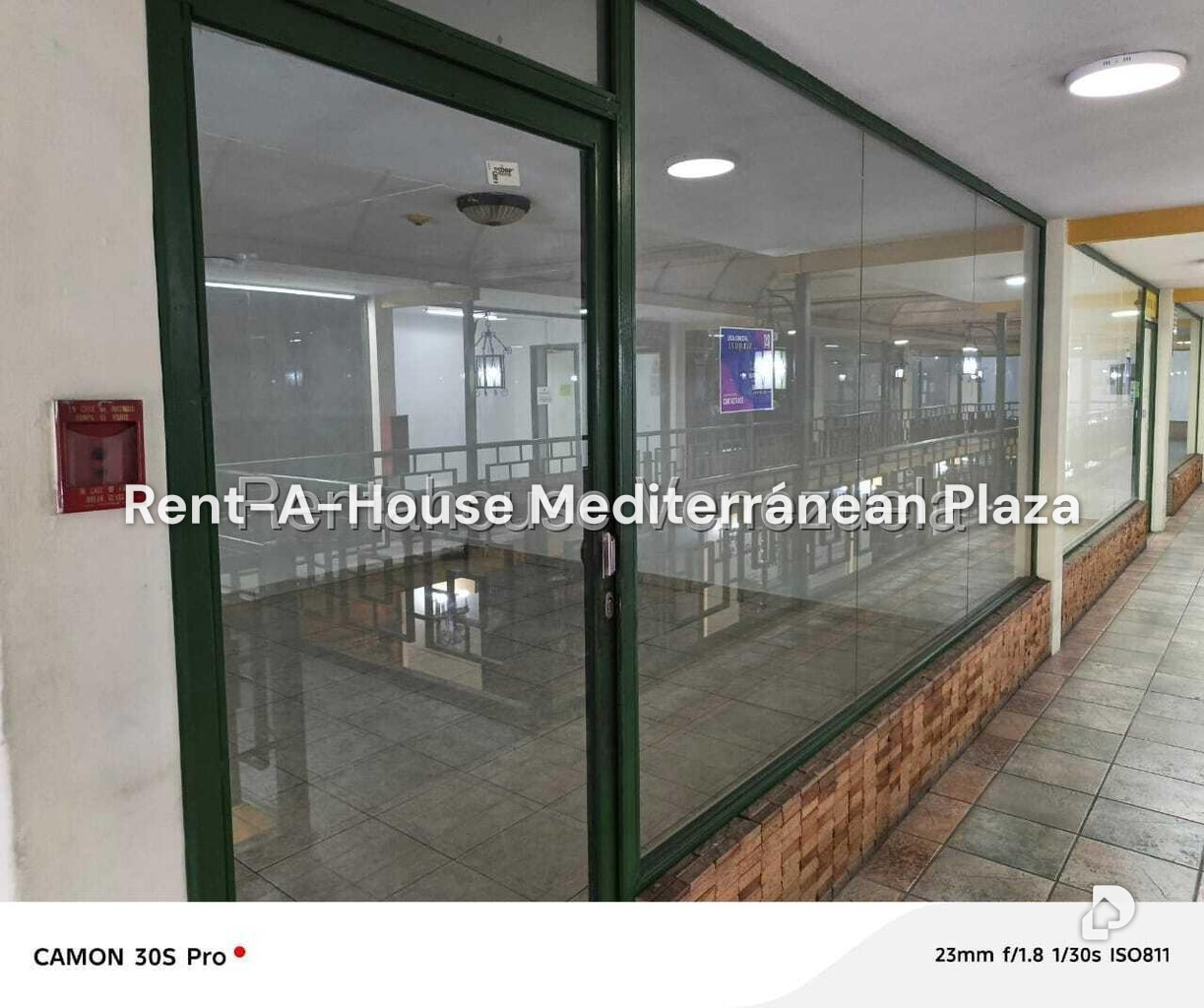 Local comercial en Avenida Bolivar Norte, Valencia – 8