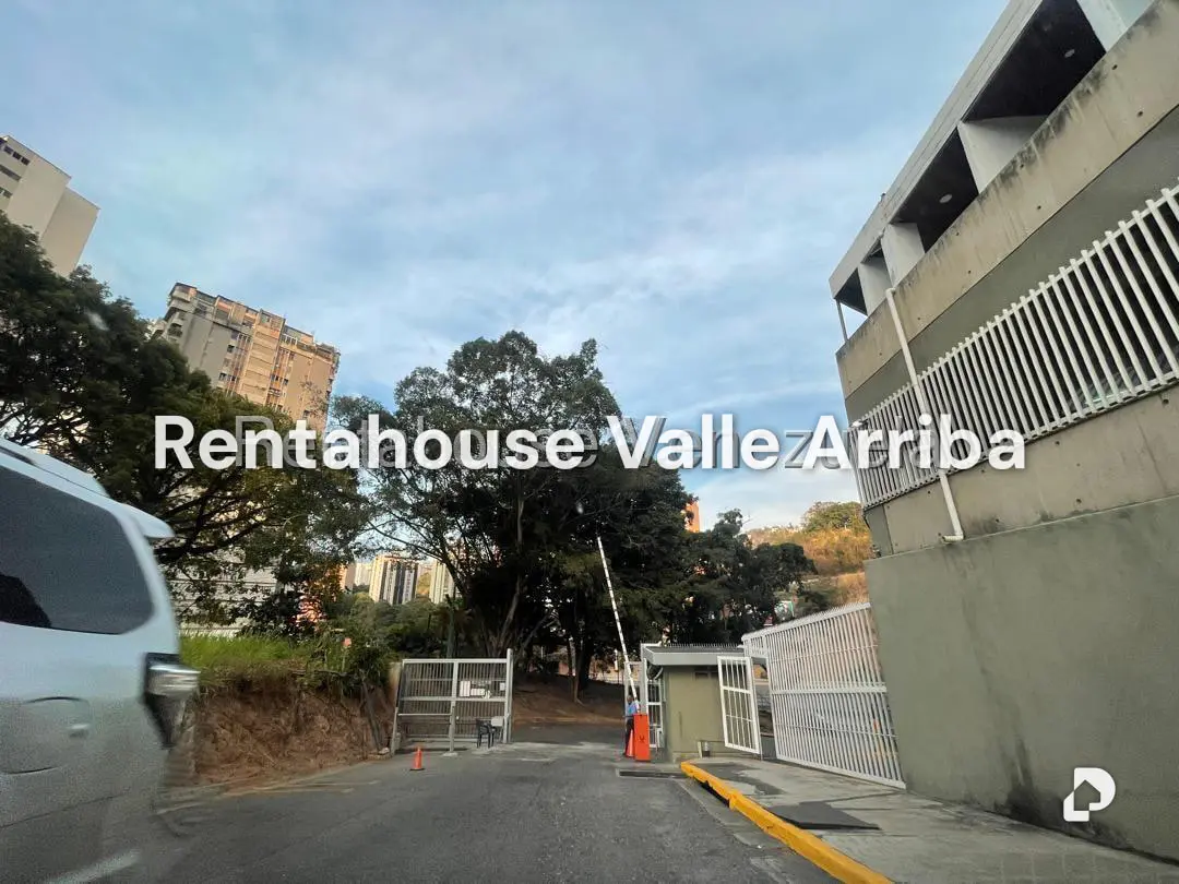 Apartamento en Santa Fe Sur, Caracas – 4