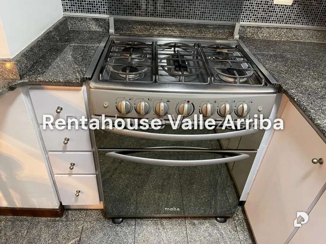 Apartamento en Santa Fe Sur, Caracas – 12