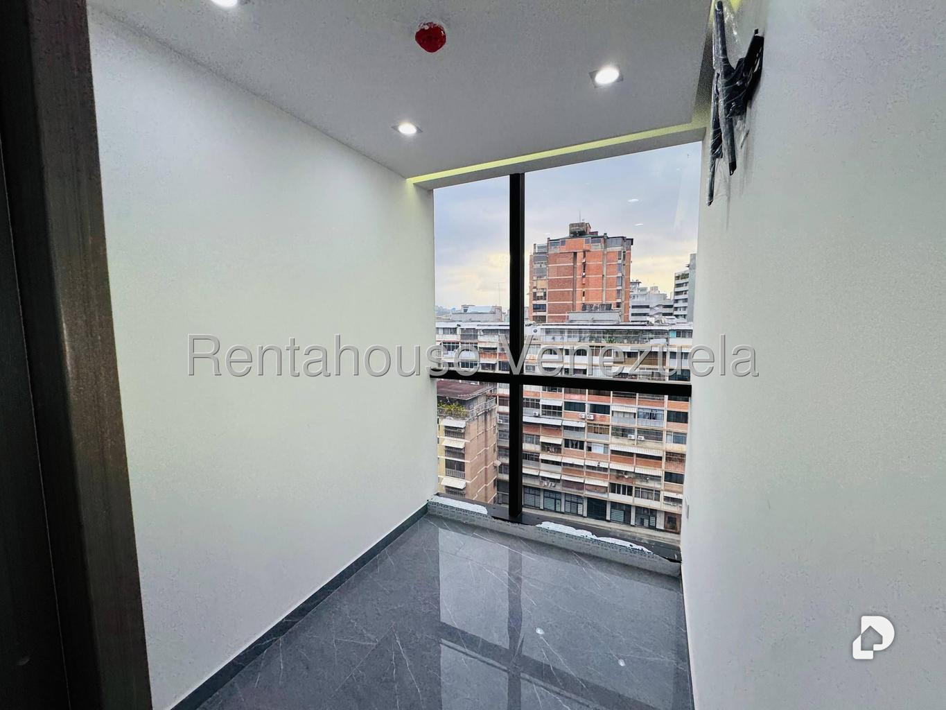 Oficina en Sebucan, Caracas – 10