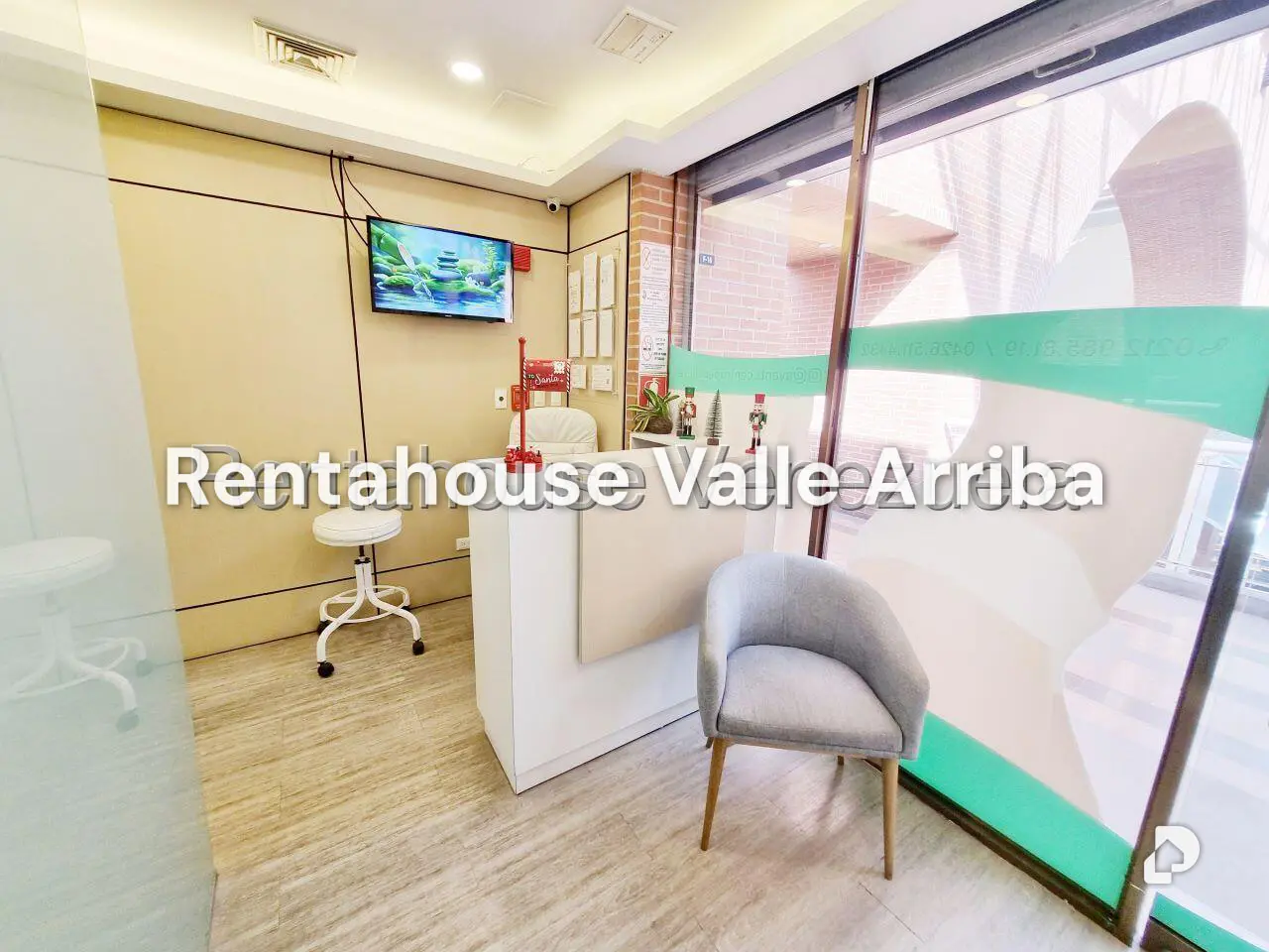 Local comercial en El Cafetal, Caracas – 2