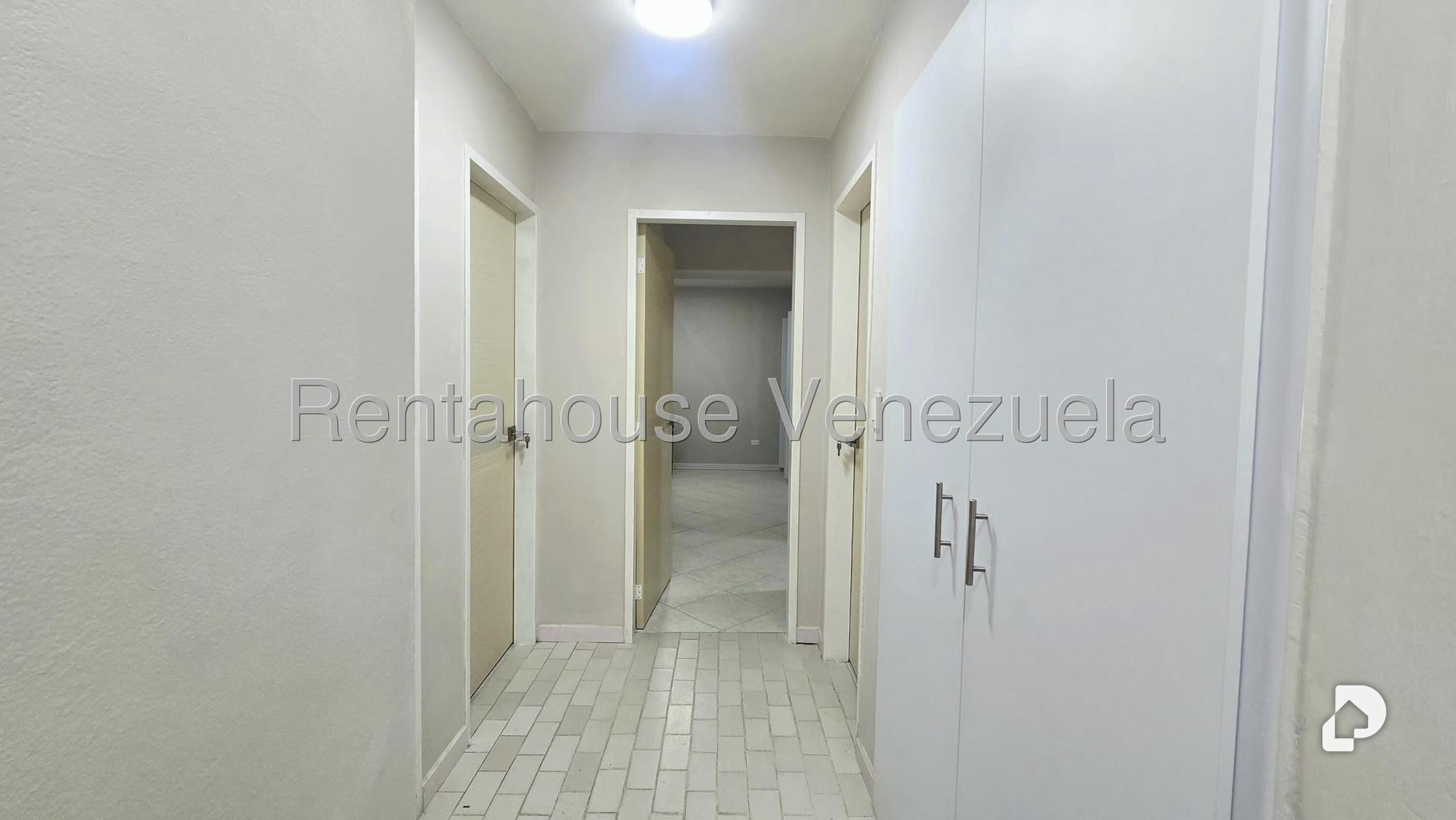 Apartamento en Santa Fe Norte, Caracas – 17