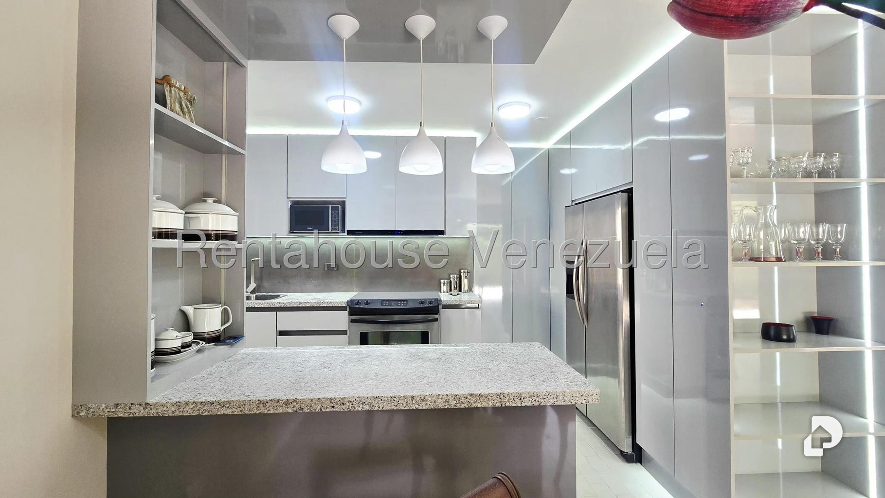 Apartamento en Santa Fe Norte, Caracas – 13