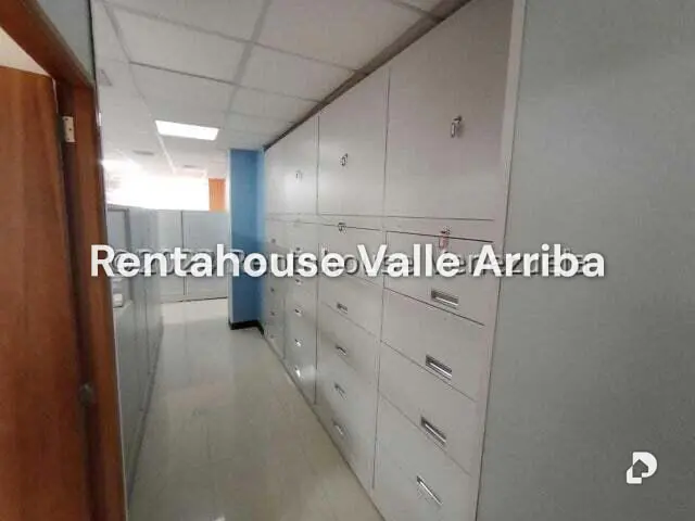 Local comercial en Parroquia La Candelaria, Caracas – 21