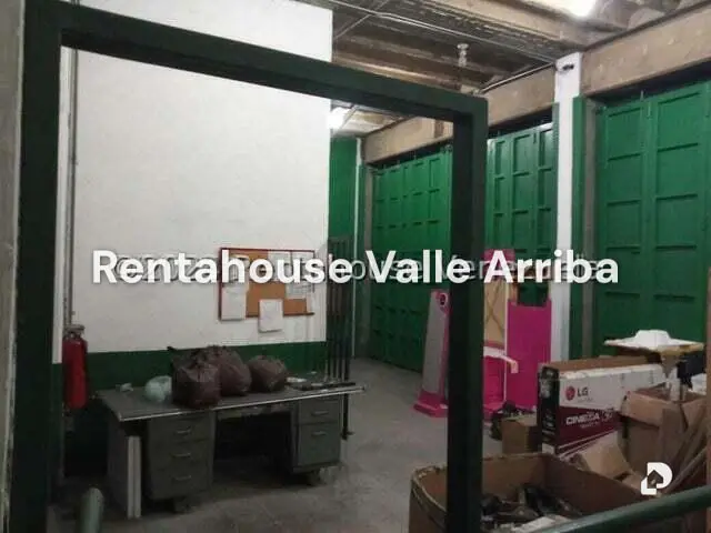 Local comercial en Parroquia La Candelaria, Caracas – 14