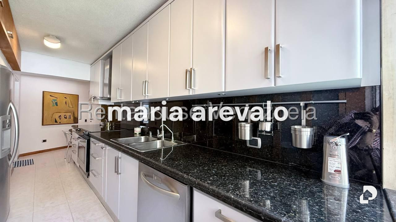 Apartment in Los Dos Caminos, Caracas – 18