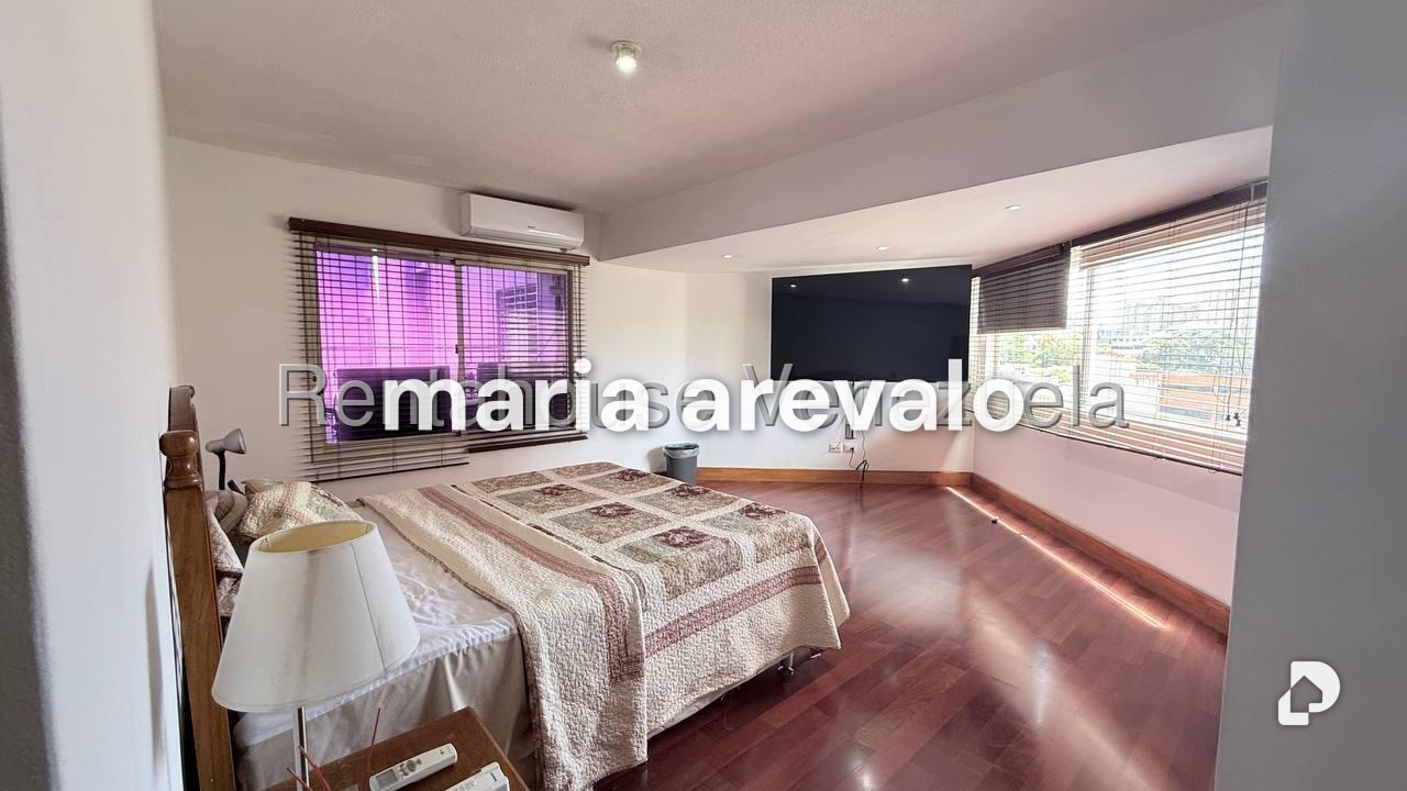 Apartment in Los Dos Caminos, Caracas – 23