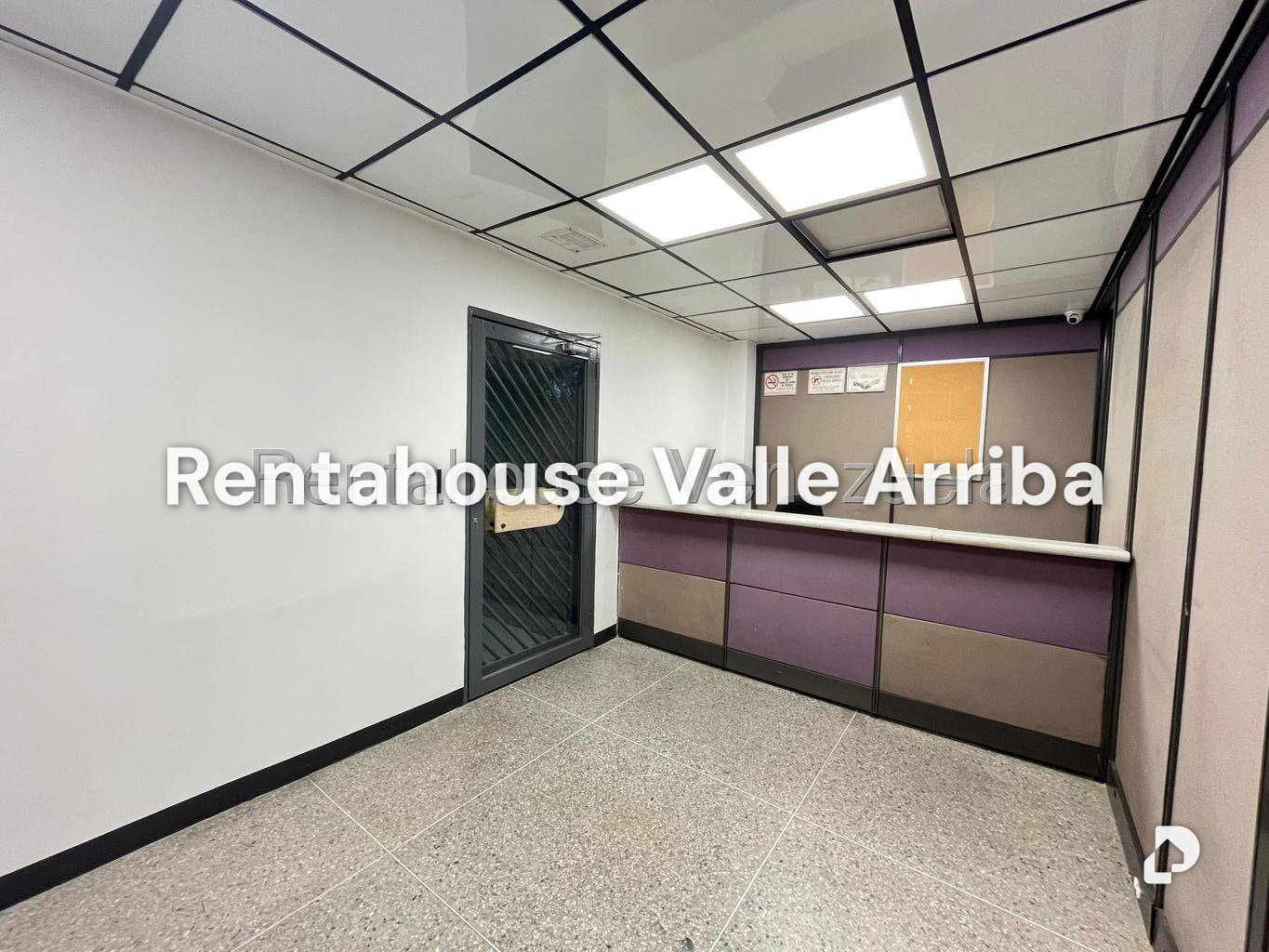 Local comercial en La Urbina, Caracas – 7