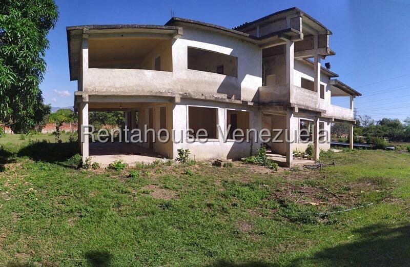Terreno en Libertador - 1