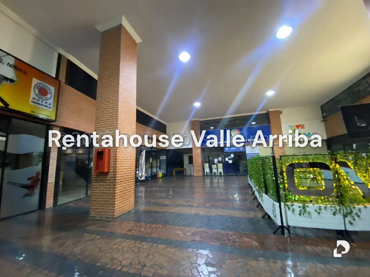 Local comercial en La Boyera, Caracas