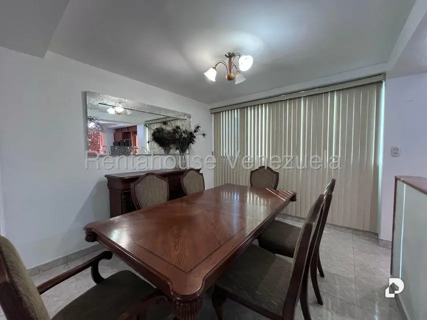 Apartamento en Urbanización Andrés Bello, Maracay – 10